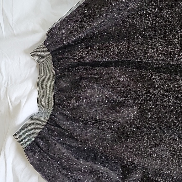 Zara skirt - Picture 3 of 3